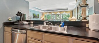 Blue Ridge Cottage at the Governor's Club