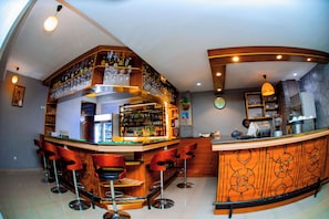 Bar (on property) - SHASTE CITY HOTEL (Ruhengeri)