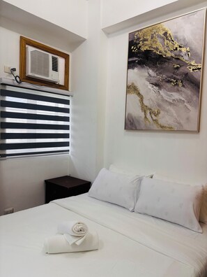 Chambre, 1 chambre, balcon, vue ville