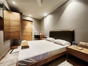 Habitación doble Deluxe | Wifi gratis y ropa de cama 