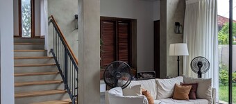 Tranquil Villa in Colombo Suburbs