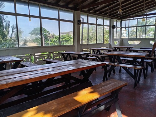 The Options Beach Guest House 