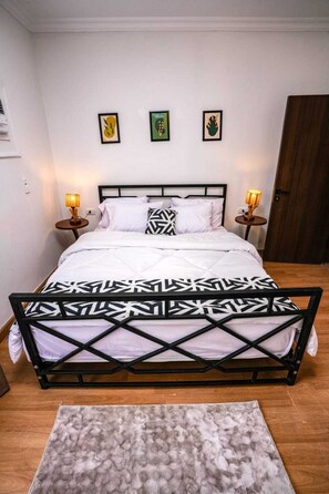 2 bedrooms, WiFi, bed sheets