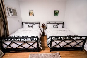 2 bedrooms, WiFi, bed sheets