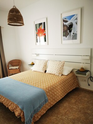 2 dormitorios, tabla de planchar con plancha, wifi y ropa de cama