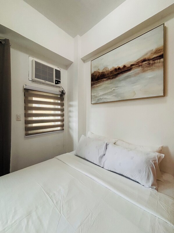 Room, 1 Bedroom, Balcony