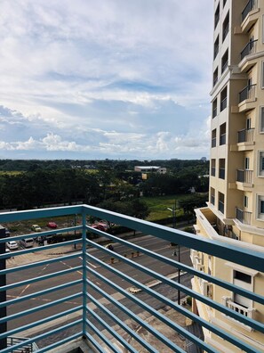 Room, 1 Bedroom, Balcony | Balcony