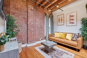 Smart TV, offices