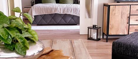 3 bedrooms, iron/ironing board, Internet, bed sheets