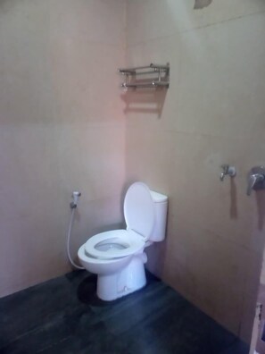 Quarto casal standard | Banheiro