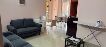 Soothing 3-bedroom apartment with AC in Bengaluru