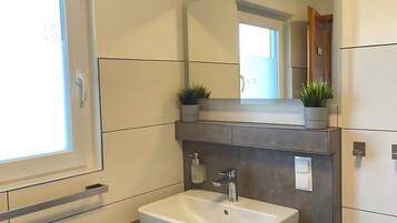 Doccia, asciugacapelli