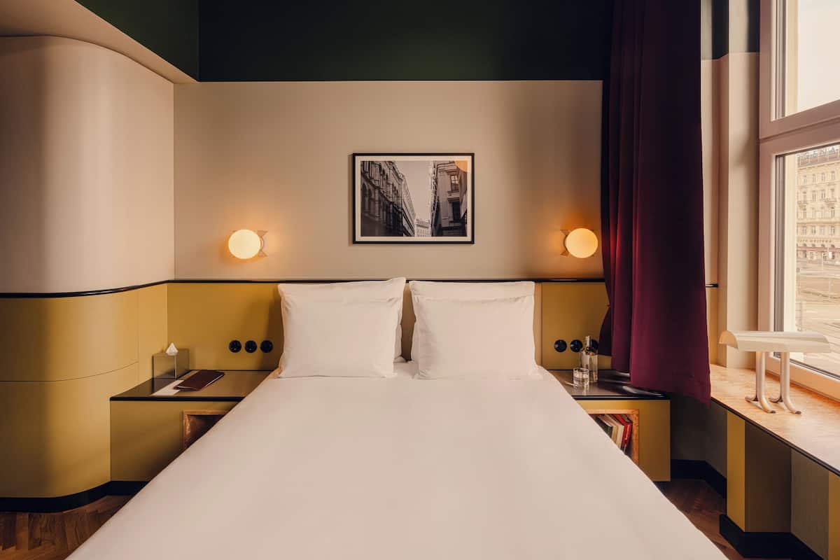 Coffres-forts dans les chambres, rideaux occultants, Wi-Fi gratuit