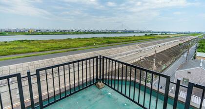 Tranquil Riverside Home - 4min Train to Skytree & Asakusa