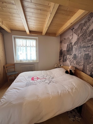 2 bedrooms, Internet