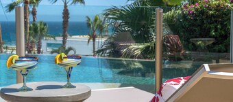 Luxury 6-Bedroom Villa in Cabo with Pool House and Beach Access