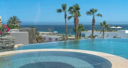 6BR Luxe Villa w/ Infinity Pool & Ocean Views