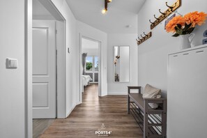 2 Schlafzimmer, Bügeleisen/Bügelbrett, Reisekinderbett, kostenloses WLAN