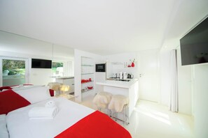 1 bedroom, iron/ironing board, travel crib, WiFi