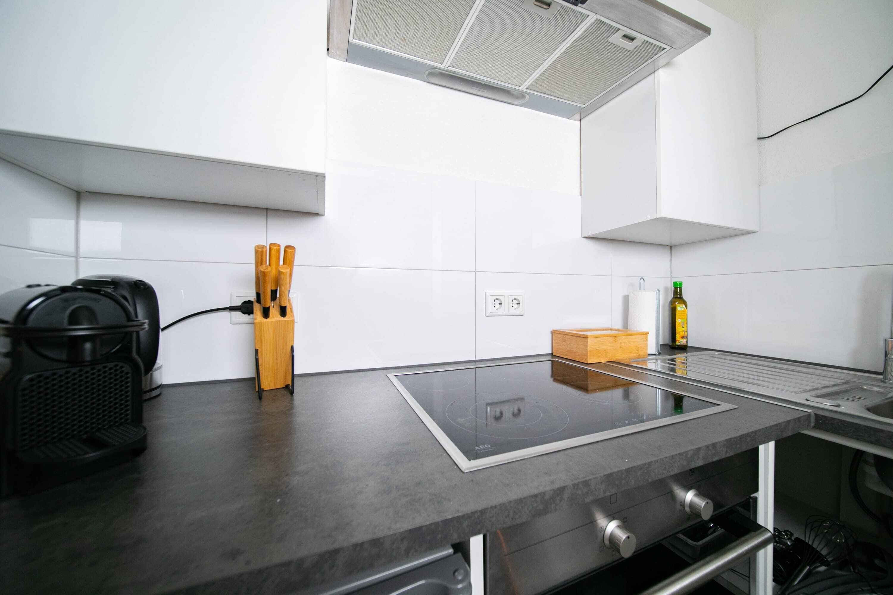 雪櫃、焗爐、爐具、咖啡機/沖茶器