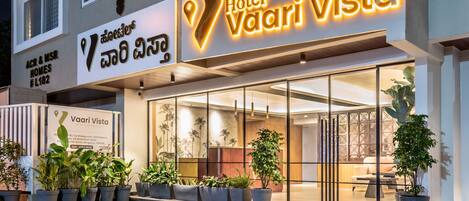 Front of property - evening/night