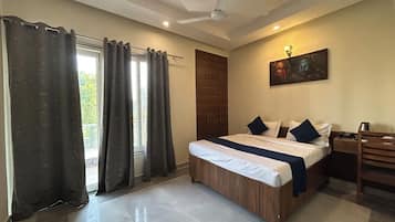 Superior Double Room, City View | Premium bedding, memory-foam beds, minibar, desk