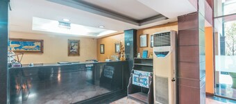 OYO 94759 Hotel Taman Cibinong