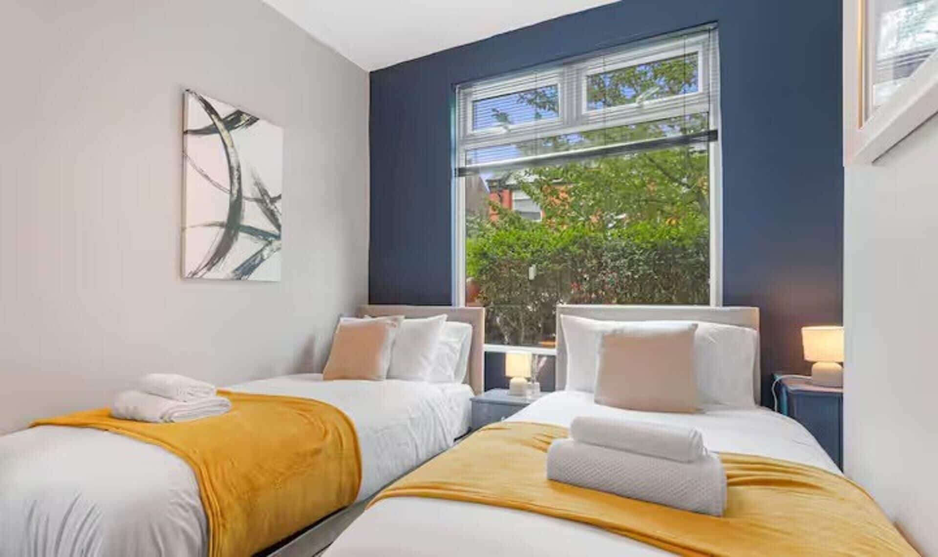 3 bedrooms, iron/ironing board, free WiFi, bed sheets