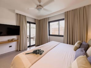 2 bedrooms, iron/ironing board, WiFi, bed sheets - Fantastic 2 BR apartment 30 seconds from beach (Punta Cana)