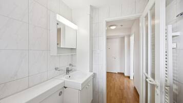 Haartrockner, Handtücher