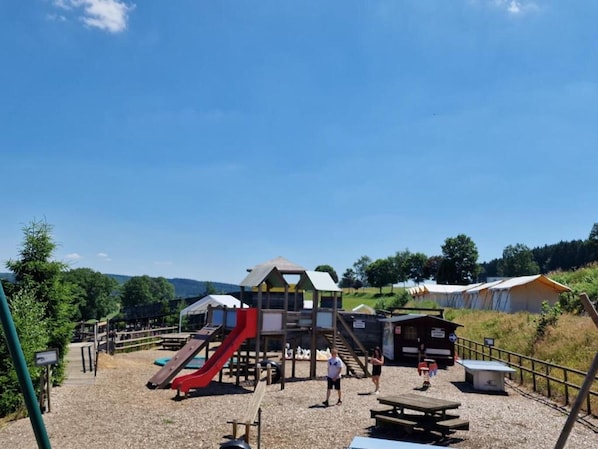 Zelt | Kinderbereich