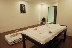 Single Room | Free WiFi - Serene Stays (Chennai)