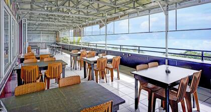 OYO 94772 Gapura Hotel