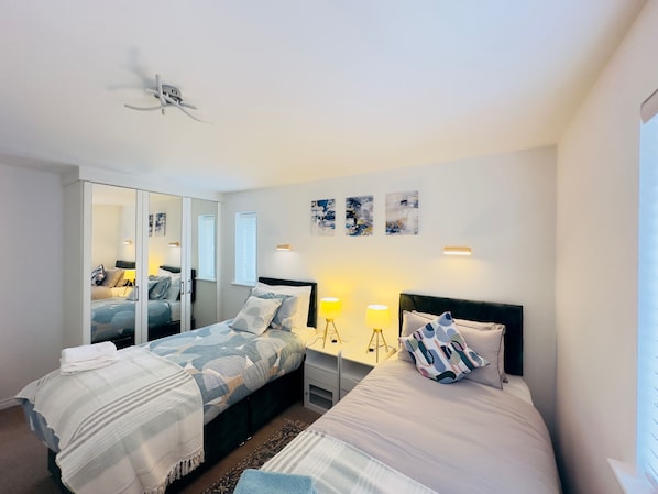 3 habitaciones, wifi gratis y ropa de cama