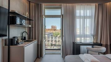 In-room safe, iron/ironing board, free WiFi, bed sheets