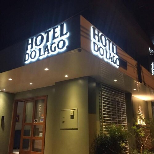 hotel do lago
