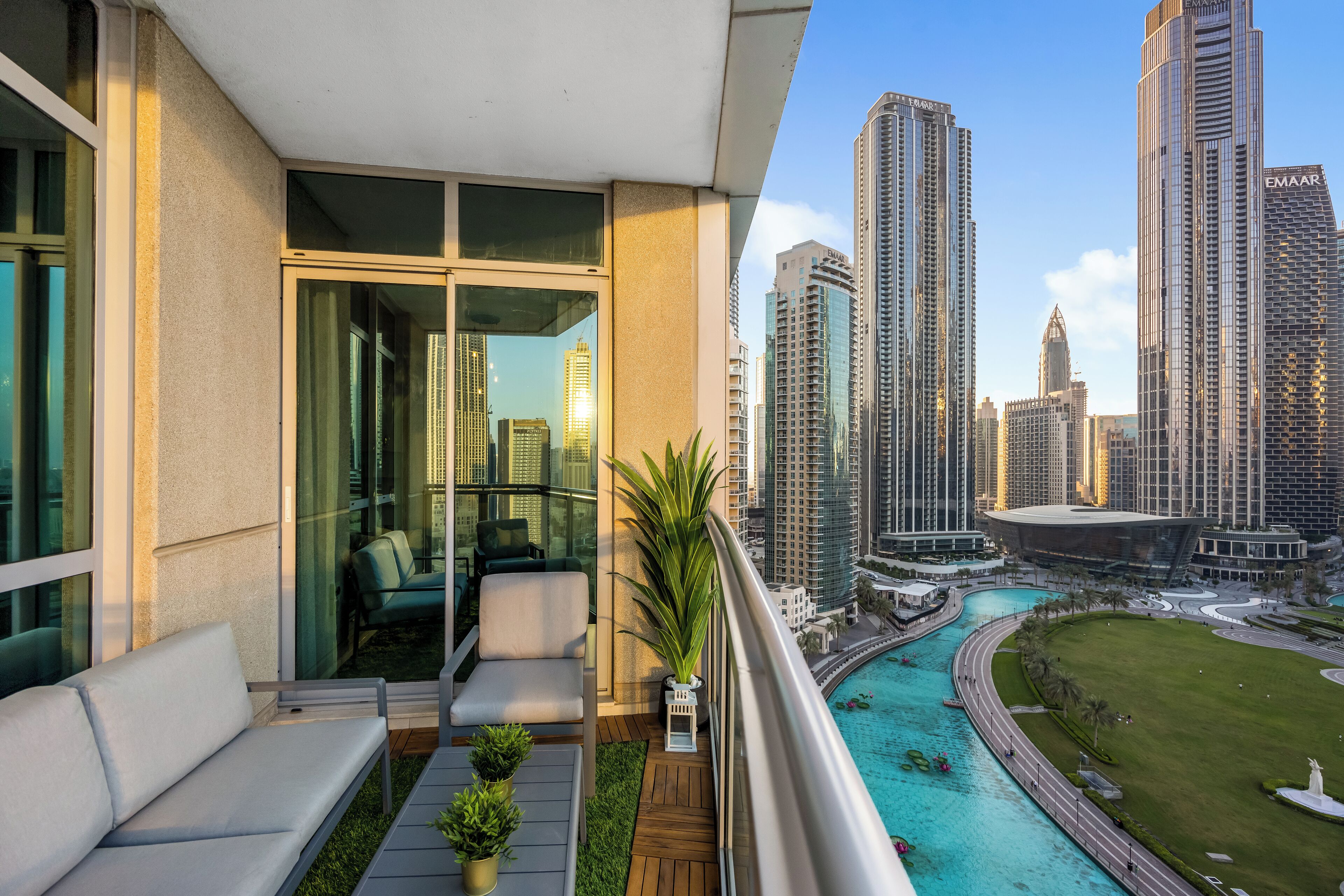 الإطلالة من المنشأة