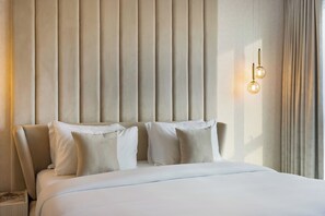 Apartment, Balcony, Garden View | In-room safe, iron/ironing board, free WiFi - Durrani Homes - Lumina Grand 3BR with Burj khalifa and Fountain Views (Dubai)