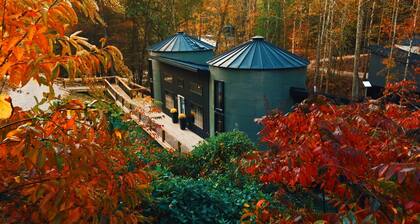 Unique Silo | Near SxS Trails | Sleeps 4 | Hot Tub