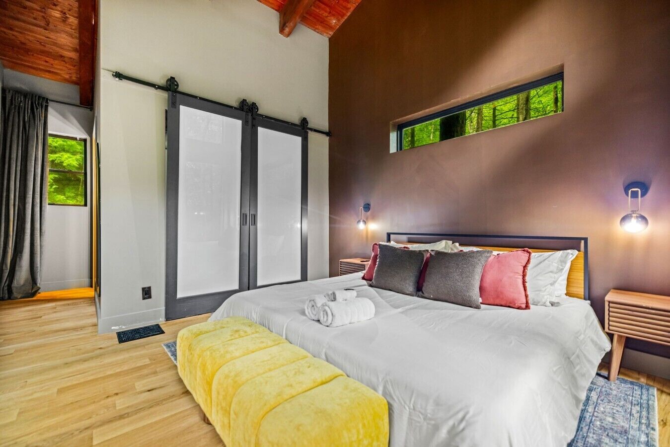 2 Schlafzimmer, Schreibtisch, WLAN, Bettwäsche