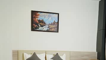 Deluxe Room | Free WiFi