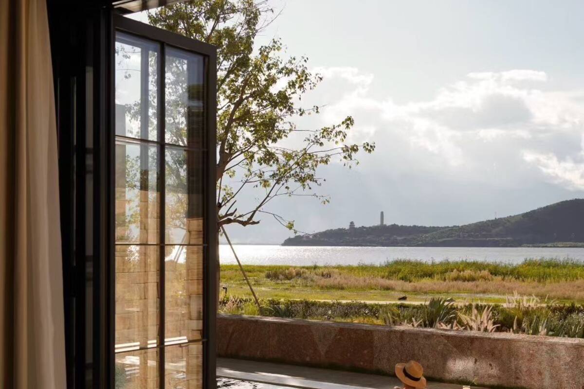 Superior Twin Room, Ocean View