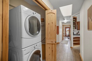 Interior - Retro-Modern, Mountain Retreat with 3 bedrooms, 2 baths, a bonus game room, office, and a beautiful deck with ample seating for enjoying the Stunning Mountain Peak Views. Best Views in town. (Pagosa Springs)