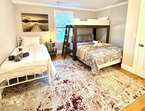 3 bedrooms, iron/ironing board, travel cot, free WiFi