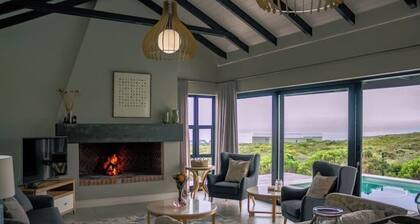 Luxury Beach House in Romansbaai Estate