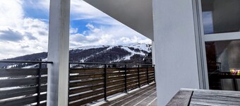 Spacious apartment for 7, close to the slopes in Super Besse