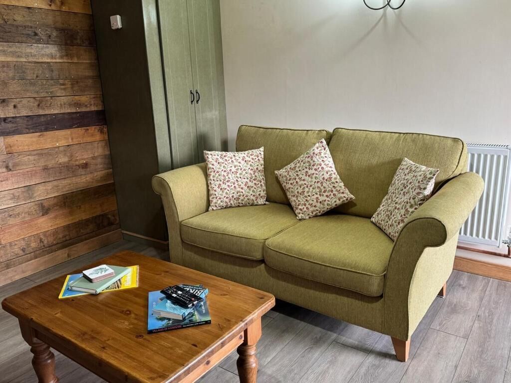 Leilighet, hageutsikt | Oppholdsområde