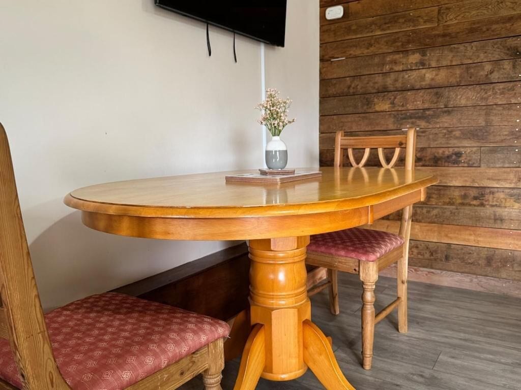 Leilighet, hageutsikt | Oppholdsområde