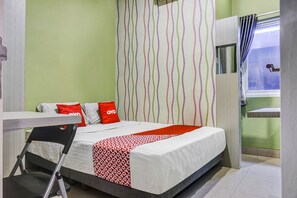 Standard Double Room - OYO 90845 3g's Home Syariah (South Tangerang)