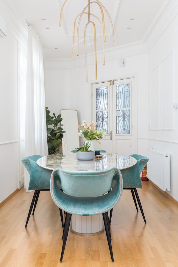 Living area - Zoe by halu (Thessaloniki)